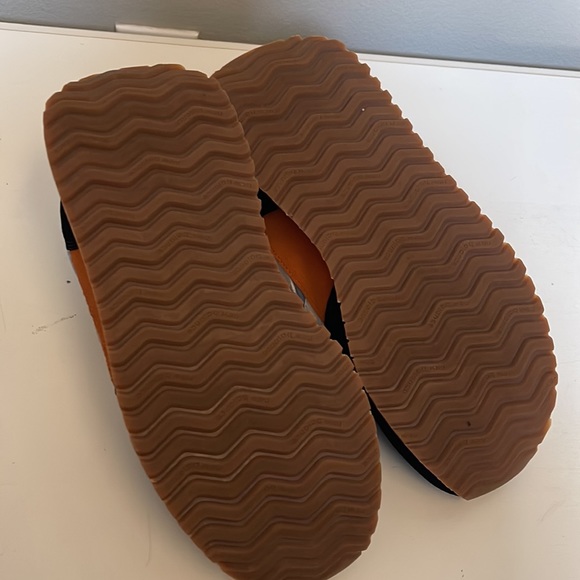 New Balance 237 - Picture 6 of 6